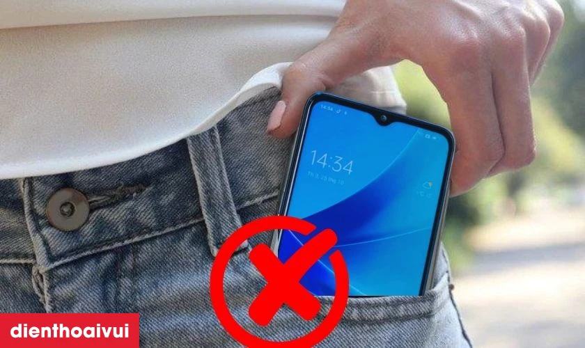 Th&oacute;i quen sử dụng h&agrave;ng ng&agrave;y c&oacute; ảnh hưởng đến k&iacute;nh m&agrave;n h&igrave;nh v&agrave; k&iacute;nh điện thoại
