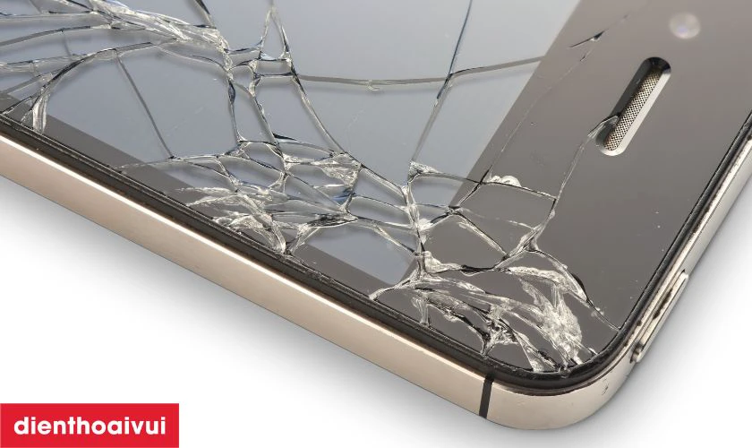 Xuất hiện rạn nứt tại c&aacute;c g&oacute;c