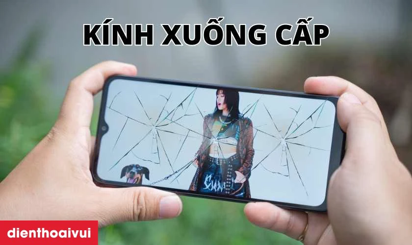 Nguy&ecirc;n nh&acirc;n tại sao điện thoại dễ bị nứt vỡ mặt k&iacute;nh