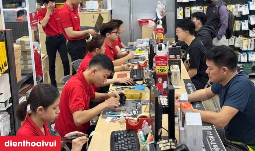 Địa chỉ thay &eacute;p k&iacute;nh Realme C35 ở đ&acirc;u uy t&iacute;n tại TPHCM v&agrave; H&agrave; Nội