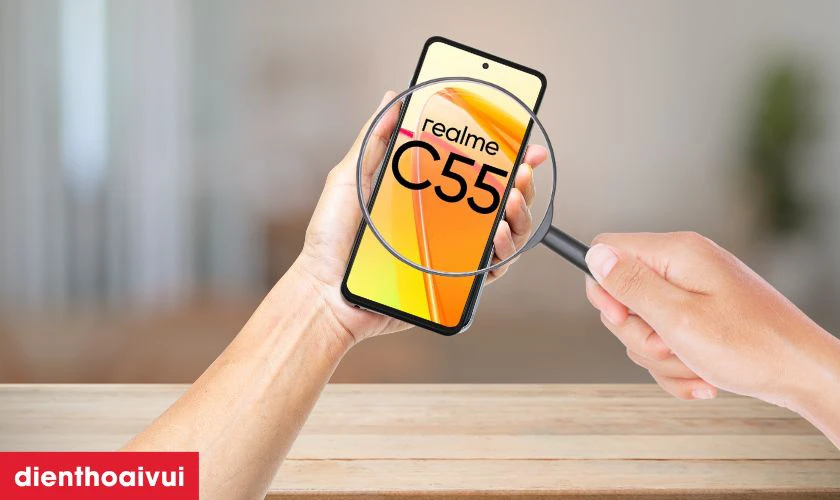Những lưu &yacute; trước khi thay &eacute;p k&iacute;nh Realme C55
