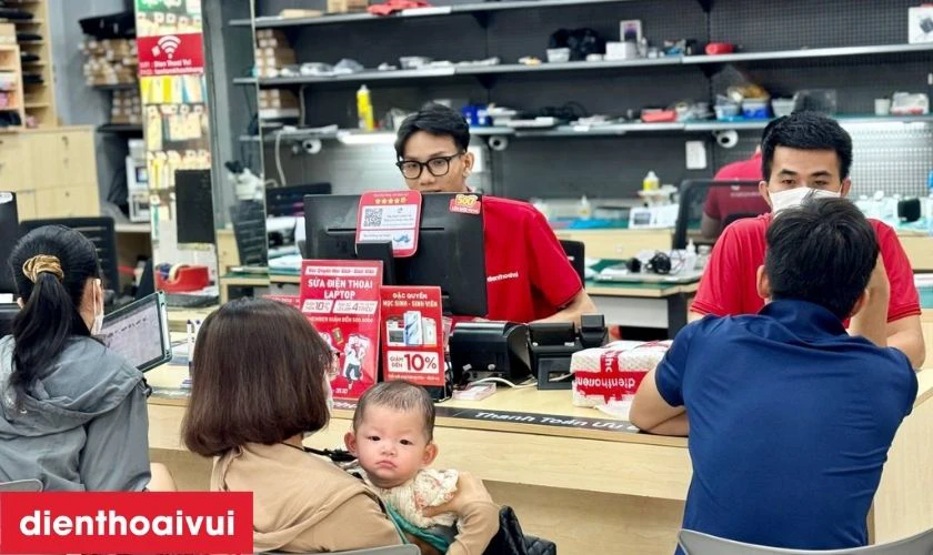 Kiểm tra v&agrave; b&aacute;o gi&aacute;