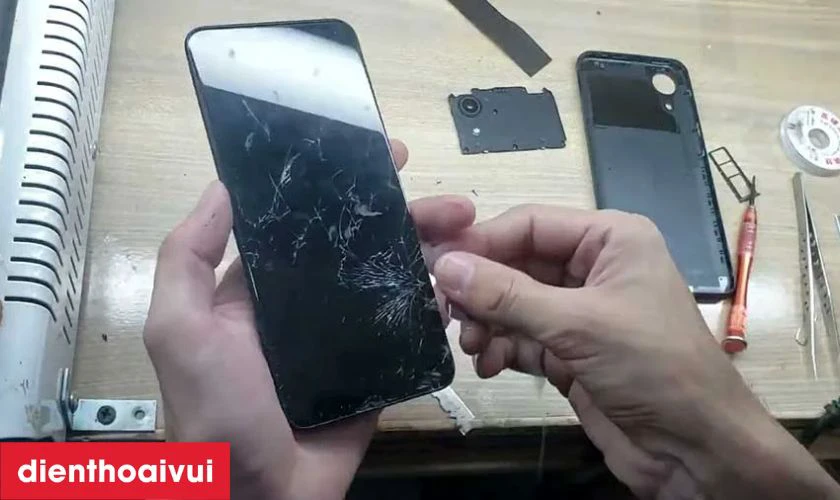 Địa chỉ thay &eacute;p k&iacute;nh Samsung Galaxy A03 ở đ&acirc;u uy t&iacute;n, lấy liền lại TPHCM v&agrave; H&agrave; Nội