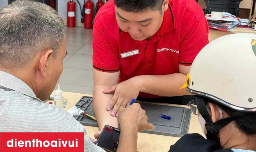 B&aacute;o gi&aacute; v&agrave; tư vấn linh kiện