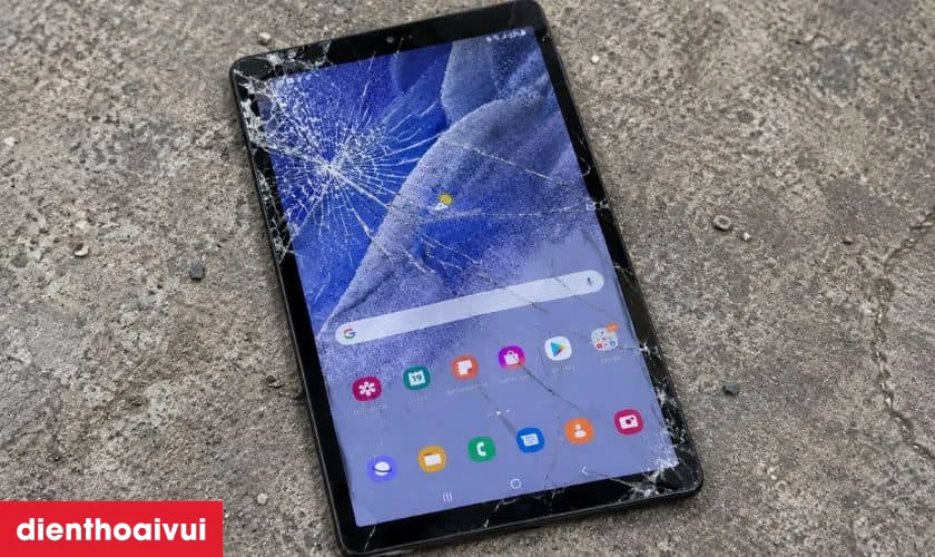 Mặt k&iacute;nh Samsung Tab A7 Lite bị vỡ do đ&acirc;u