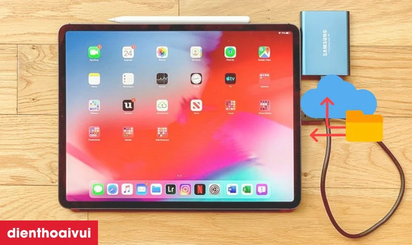 Sao lưu dữ liệu quan trọng trước khi đưa m&aacute;y đi thay &eacute;p k&iacute;nh