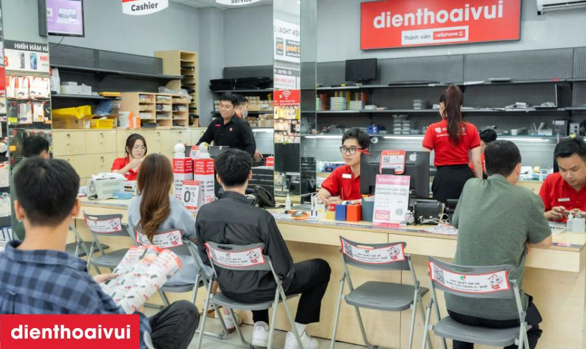 B&agrave;n giao v&agrave; thanh to&aacute;n sau khi thay &eacute;p k&iacute;nh