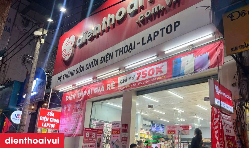 Dịch vụ thay &eacute;p k&iacute;nh Vivo Y03 ch&iacute;nh h&atilde;ng, lấy liền tại Điện Thoại Vui