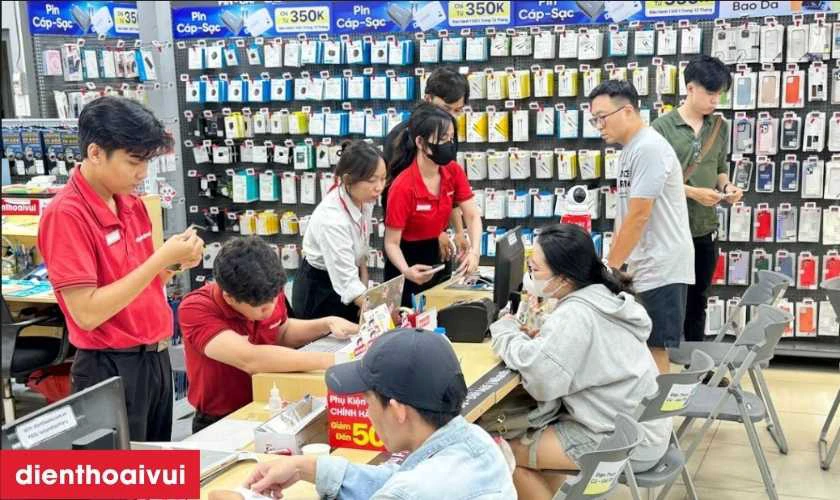 Quy trình thay ép kính điện thoại Xiaomi chuyên nghiệp tại Điện Thoại Vui
