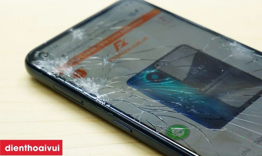 C&aacute;c dấu hiệu nhận biết bạn cần thay &eacute;p k&iacute;nh Xiaomi Mi 10s mới