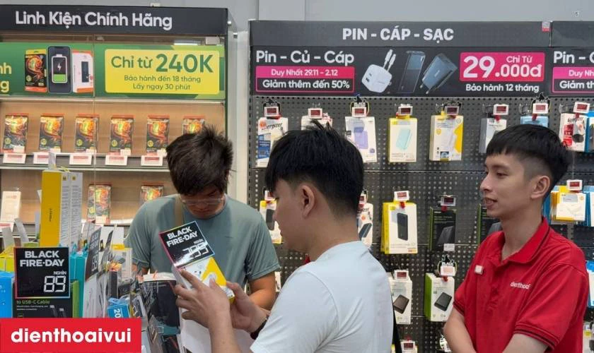 Địa chỉ thay &eacute;p k&iacute;nh Xiaomi Poco X7 Pro ở đ&acirc;u ch&iacute;nh h&atilde;ng, lấy liền tại Hà N&ocirc;̣i và TP HCM?