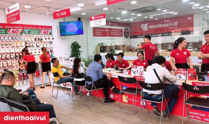 Quy tr&igrave;nh thay &eacute;p k&iacute;nh Xiaomi Redmi 10 minh bạch lấy liền tại Điện Thoại Vui