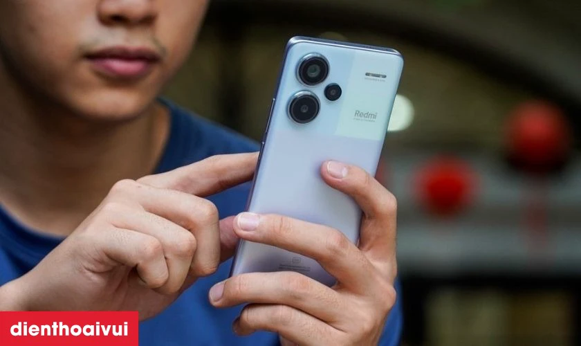 K&iacute;nh nứt vỡ cần thay mới để kh&ocirc;i phục vẻ ngo&agrave;i v&agrave; chức năng