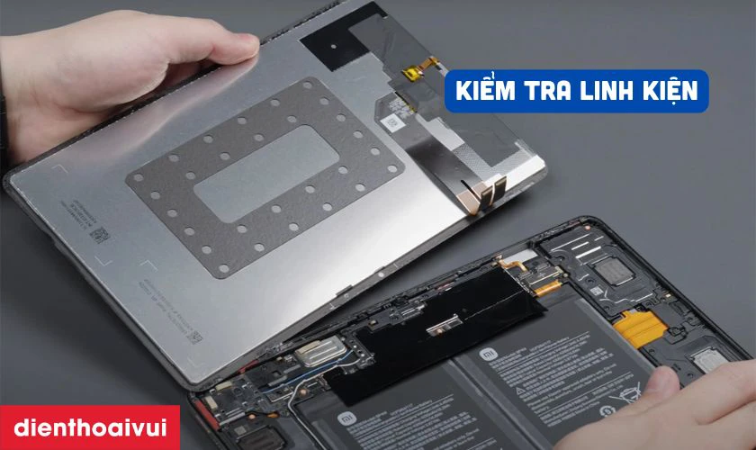 Y&ecirc;u cầu kiểm tra linh kiện trước khi &eacute;p k&iacute;nh