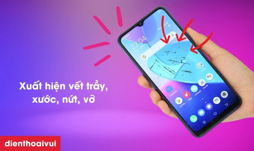 Có nhiều vết xước trên bề mặt màn hình