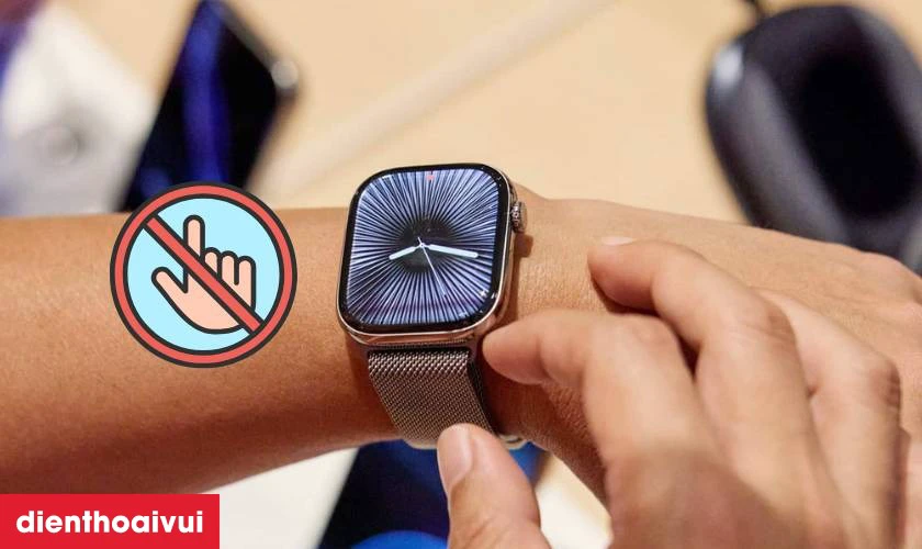 Khi n&agrave;o bạn n&ecirc;n thay k&iacute;nh cảm ứng Apple Watch Series 10