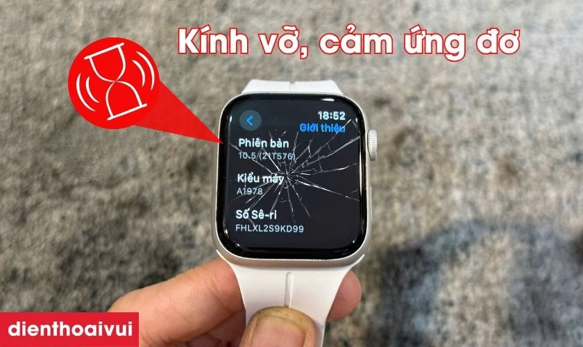 Khi n&agrave;o bạn n&ecirc;n thay k&iacute;nh cảm ứng Apple Watch Series 4