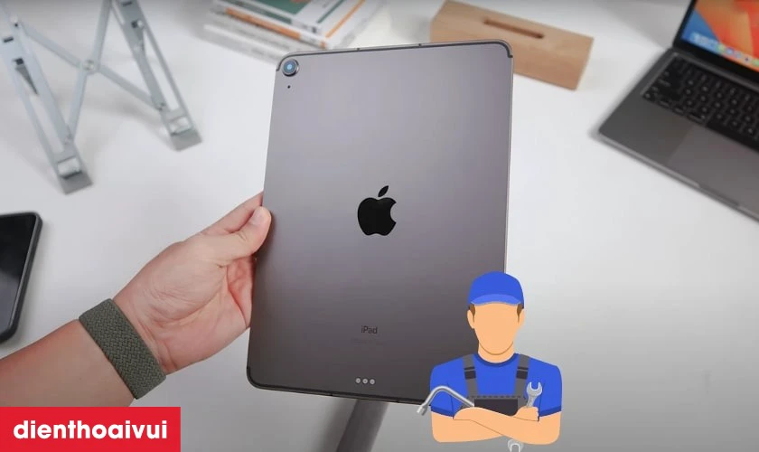 Những lưu &yacute; trước khi thay k&iacute;nh cảm ứng iPad Air 4 ch&iacute;nh h&atilde;ng Feaglet