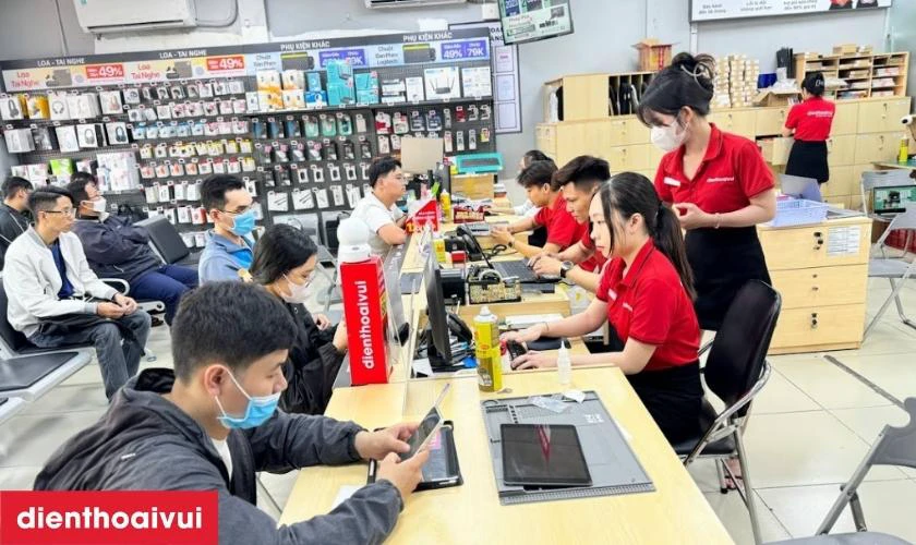 Địa chỉ thay k&iacute;nh cảm ứng iPad Air ch&iacute;nh h&atilde;ng, lấy liền tại Điện Thoại Vui