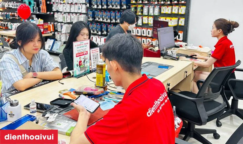 Quy tr&igrave;nh thay k&iacute;nh cảm ứng iPad M1 11 2021 ch&iacute;nh h&atilde;ng Aries tại Điện Thoại Vui
