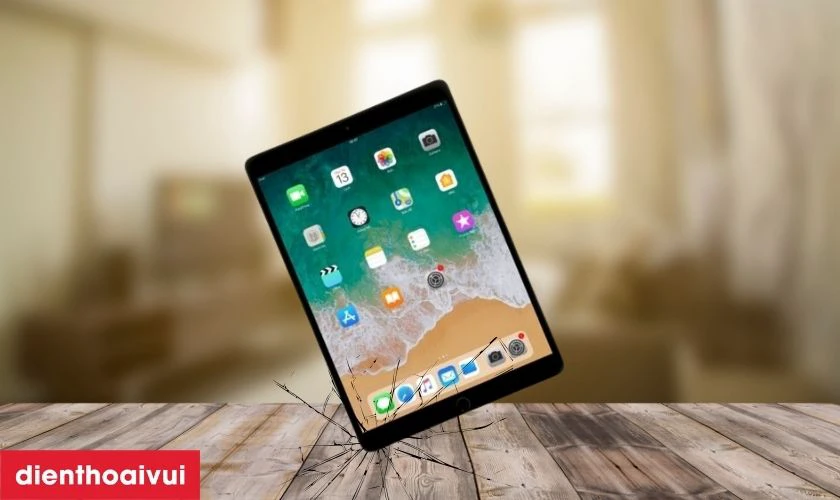 Nguy&ecirc;n nh&acirc;n tại sao điện thoại dễ bị nứt vỡ mặt k&iacute;nh