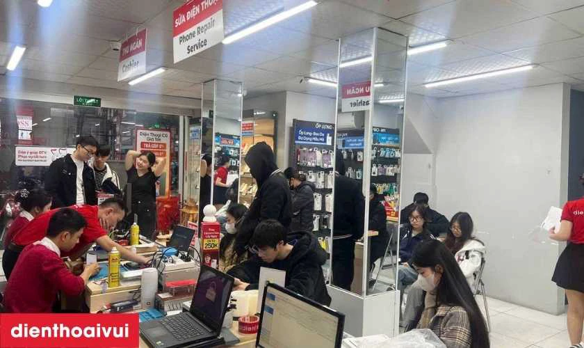 Quy tr&igrave;nh thay k&iacute;nh cảm ứng iPad ch&iacute;nh h&atilde;ng Aries tại Điện Thoại Vui