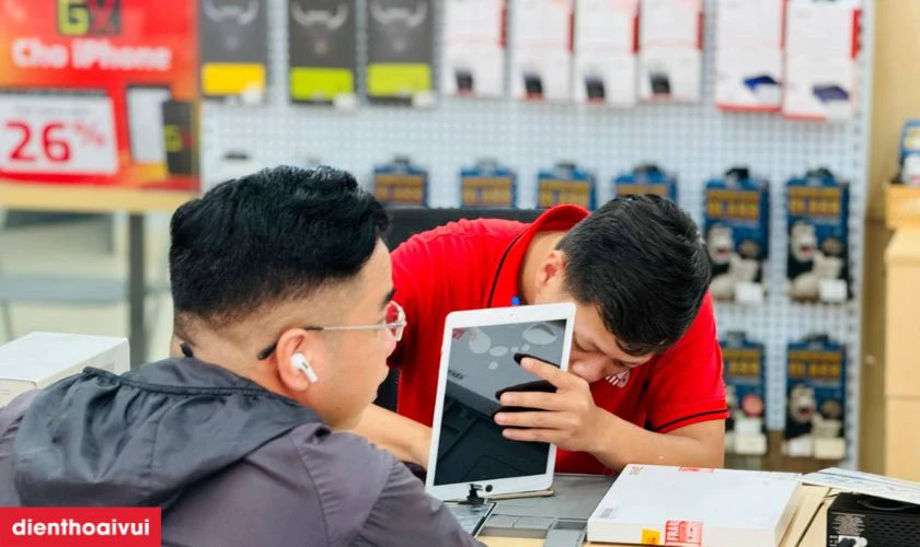 Thay kính cảm ứng mới