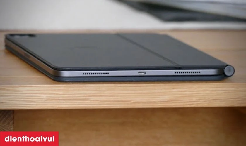 Mẹo bảo quản k&iacute;nh cảm ứng iPad Pro sau khi thay&nbsp;