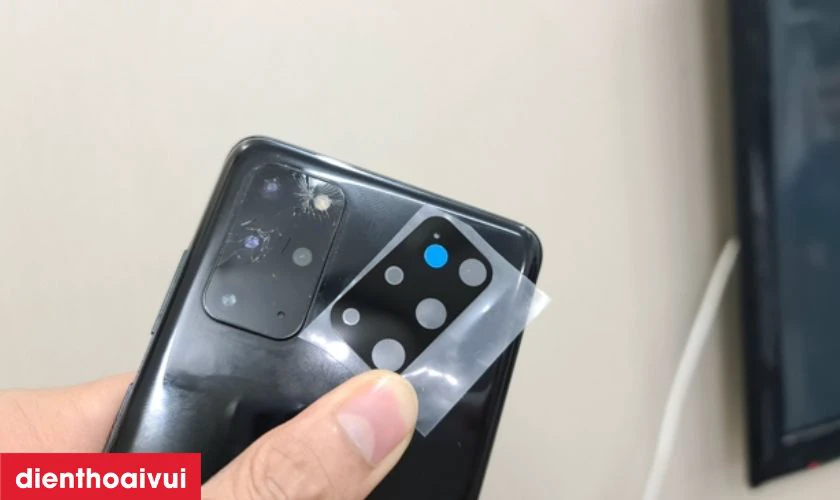 Camera hoạt động bất thường n&ecirc;n thay
