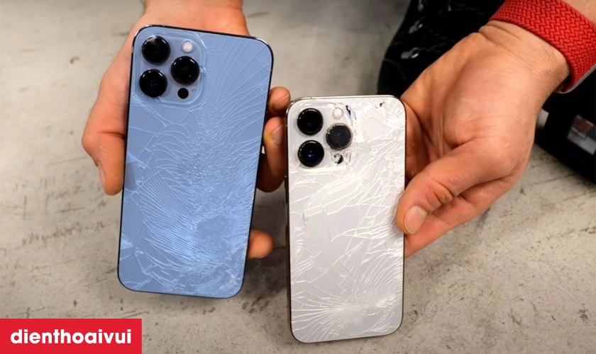 Thay k&iacute;nh lưng iPhone 13 Pro ch&iacute;nh h&atilde;ng Aries khi hư hỏng hoặc cần l&agrave;m đẹp