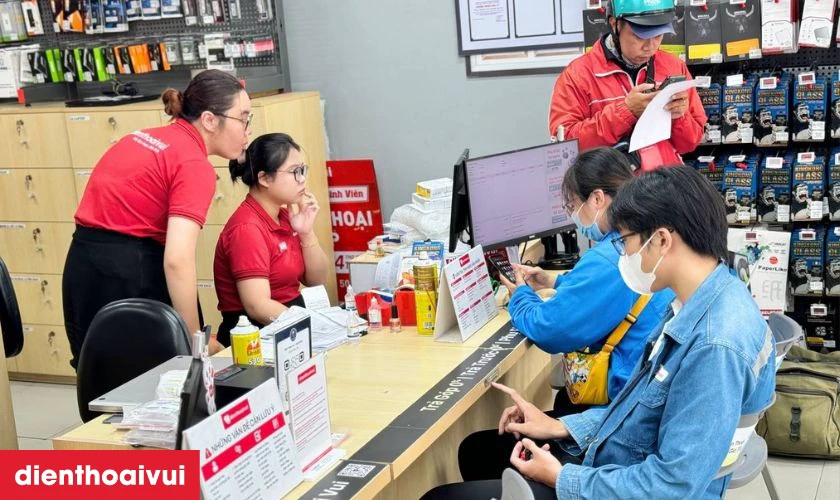 Chọn nơi thay uy t&iacute;n để đảm bảo ch&iacute;nh h&atilde;ng, an to&agrave;n cho bạn v&agrave; thiết bị