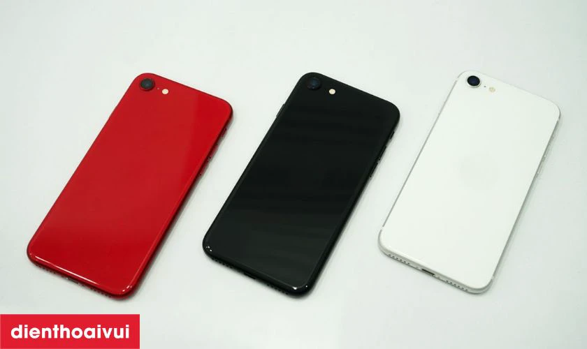 K&iacute;nh lưng iPhone SE 2020