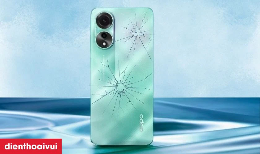 Dấu hiệu nhận biết cần thay k&iacute;nh lưng OPPO A78