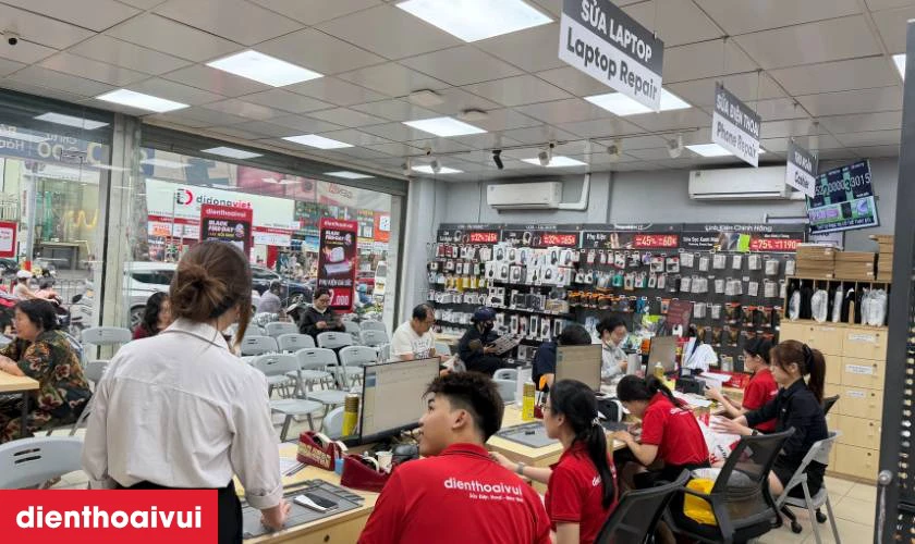 Địa chỉ thay k&iacute;nh lưng Samsung Galaxy M14 ở đ&acirc;u