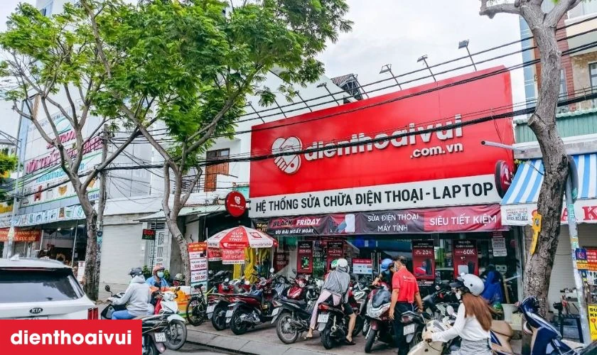 Điện Thoại Vui l&agrave; địa chỉ thay k&iacute;nh lưng Xiaomi Mi 10T Pro h&atilde;ng Safety uy t&iacute;n nhất