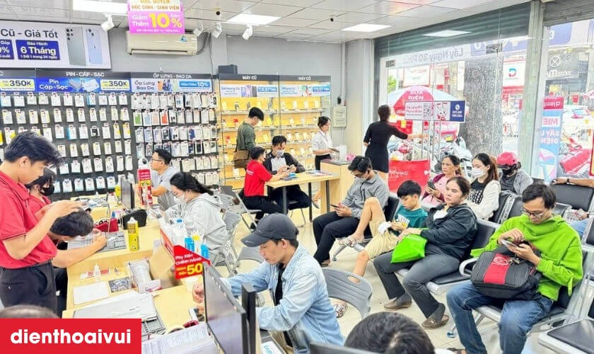 Quy trình thay kính lưng Xiaomi Redmi 13X lấy liền uy tín tại Điện Thoại Vui