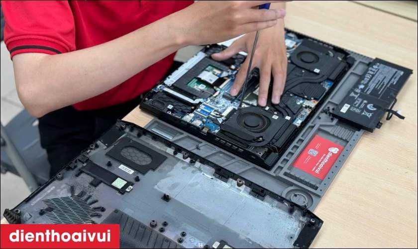 Sau khi kết thúc sửa chữa, máy sẽ được kiểm tra lại và giao trả máy cho khách