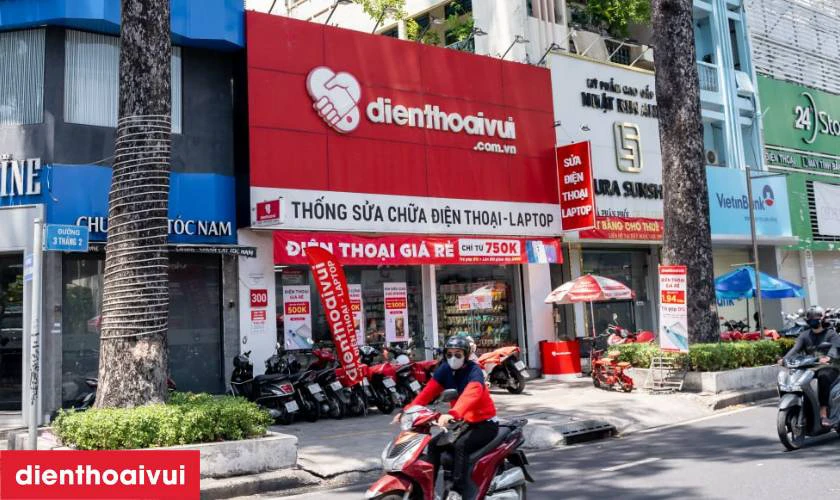 Cửa h&agrave;ng thay loa ngo&agrave;i iPhone 16 Pro ở đ&acirc;u uy t&iacute;n