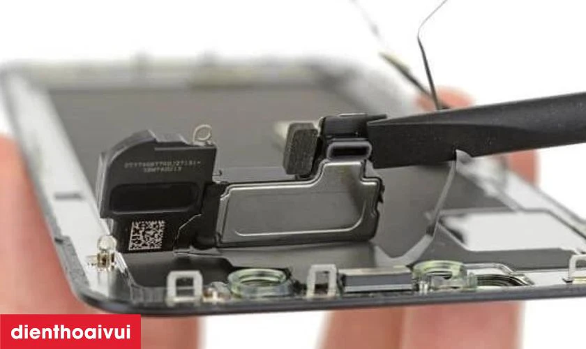 Thay loa ngo&agrave;i iPhone X h&atilde;ng Safety ở đ&acirc;u uy t&iacute;n?