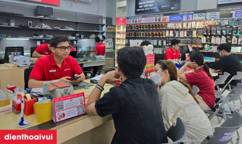 Cửa h&agrave;ng thay loa ngo&agrave;i Realme 5 ch&iacute;nh h&atilde;ng, lấy liền tại Điện Thoại Vui