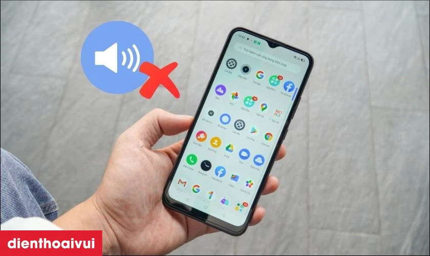 Thay loa ngo&agrave;i khi loa c&oacute; hiện tượng mất tiếng, r&egrave; tiếng