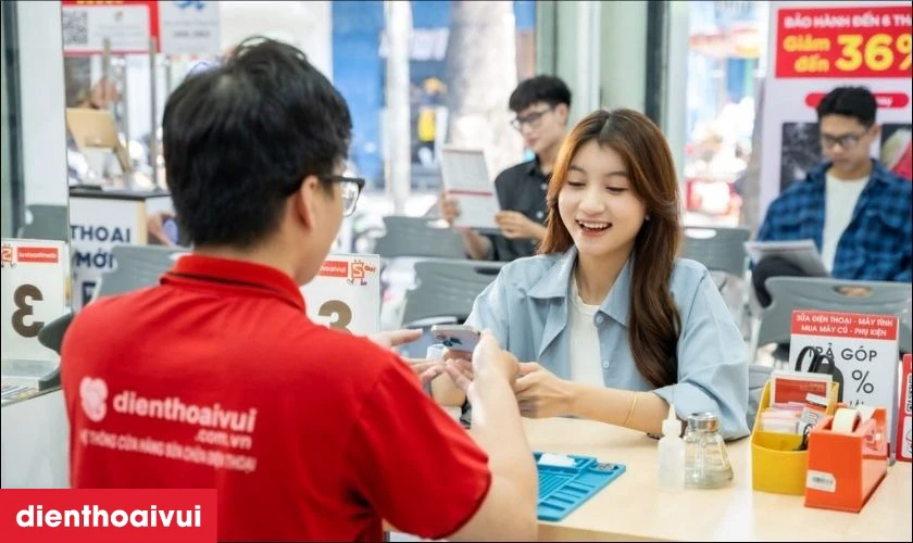Thay loa ngo&agrave;i Realme C20 ch&iacute;nh h&atilde;ng lấy liền tại Điện Thoại Vui