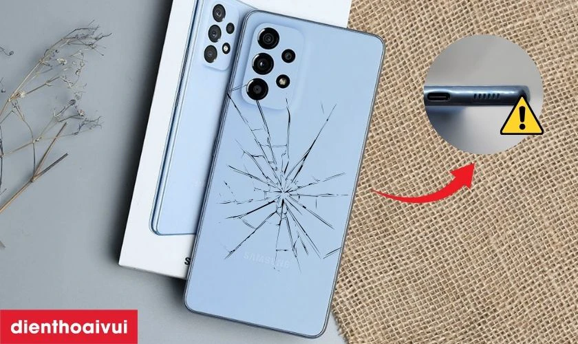 Điện thoại rơi, va đập khiến loa ngo&agrave;i bị ảnh hưởng
