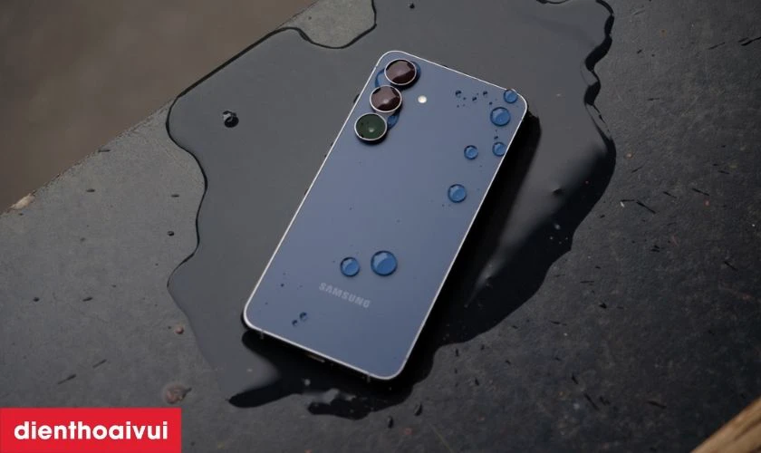 Vô nước làm loa ngoài Samsung Galaxy S25 FE bị rè, hỏng