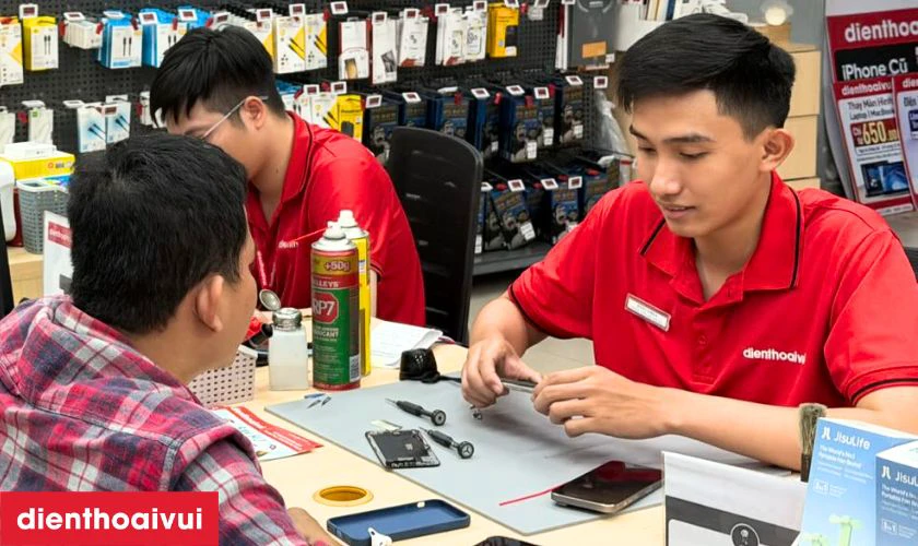 Quy tr&igrave;nh thay loa ngo&agrave;i Xiaomi Redmi Note 13 Pro Plus tại Điện Thoại Vui