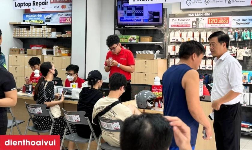 Lợi &iacute;ch khi thay loa Samsung tại Điện Thoại Vui