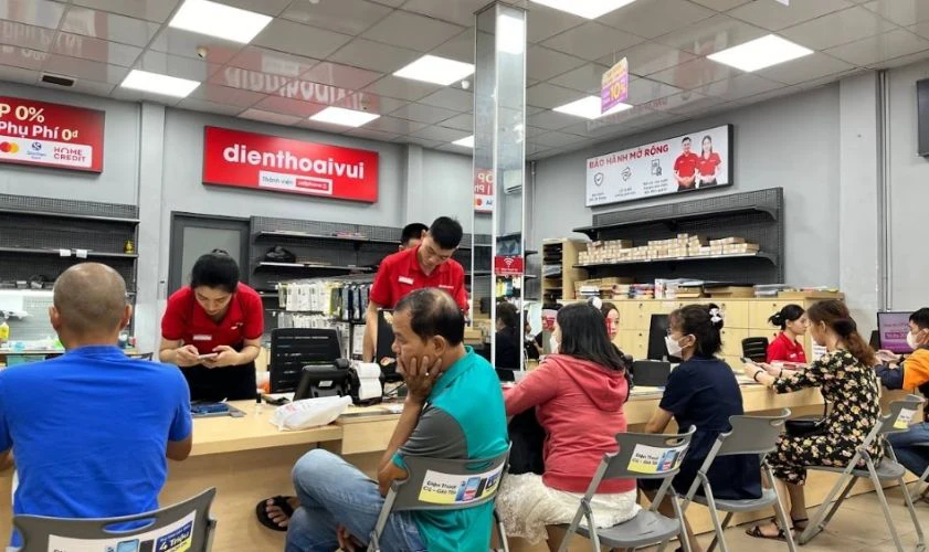 Nên chọn cửa hàng thay loa trong điện thoại theo tiêu chí nào?