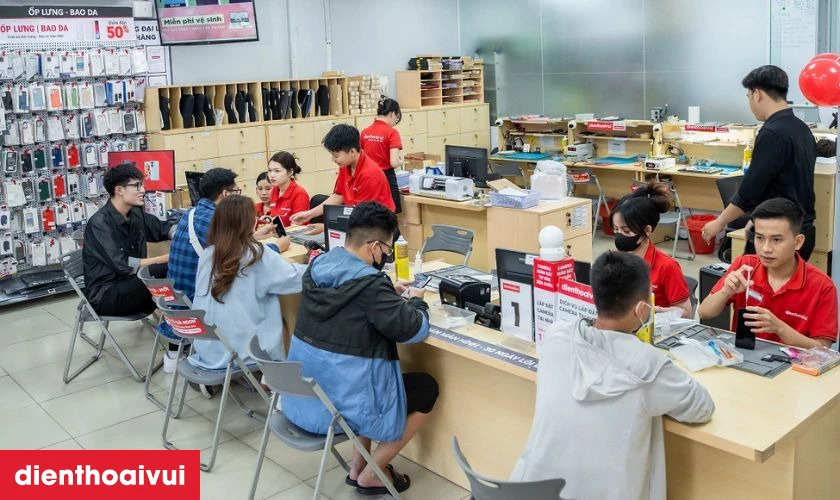 Quy tr&igrave;nh thay loa trong iPhone 12 lấy liền