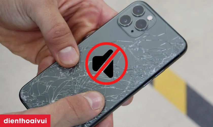 Nguy&ecirc;n nh&acirc;n tại sao iPhone 13 bị hư loa trong