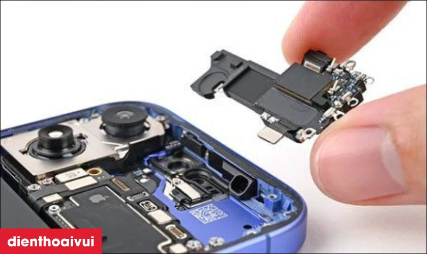 Thay loa trong iPhone 16 Pro Max là gì?